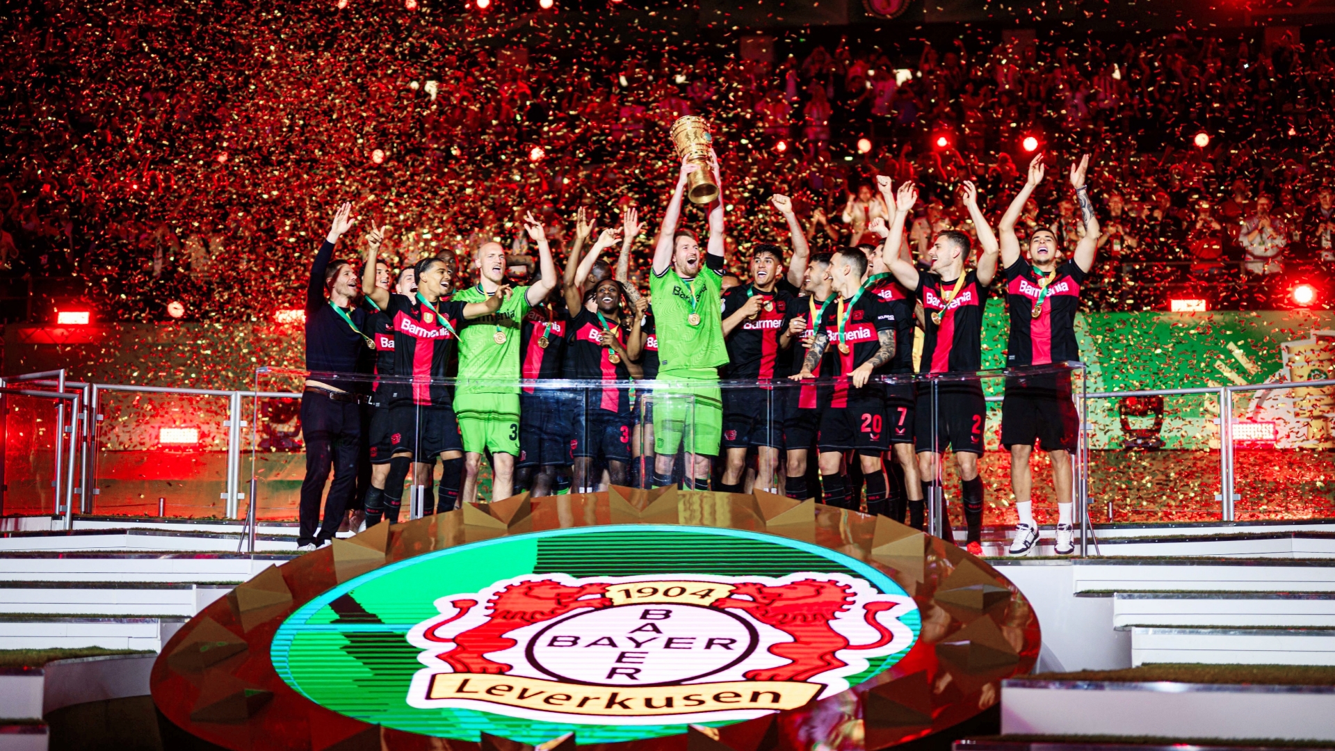 爱游戏体育网站-德国队在国际锦标赛中夺冠，实力强劲