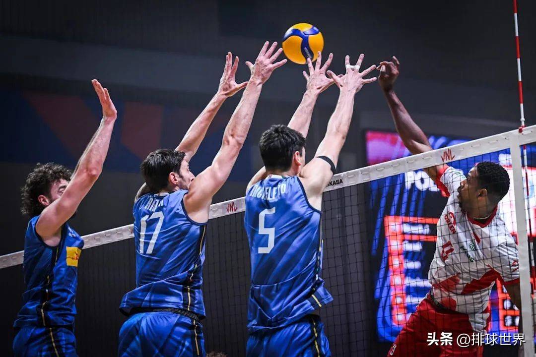 波兰国家队力克对手,晋级下一轮的简单介绍 波兰国家队力克对手,晋级下一轮的简单介绍