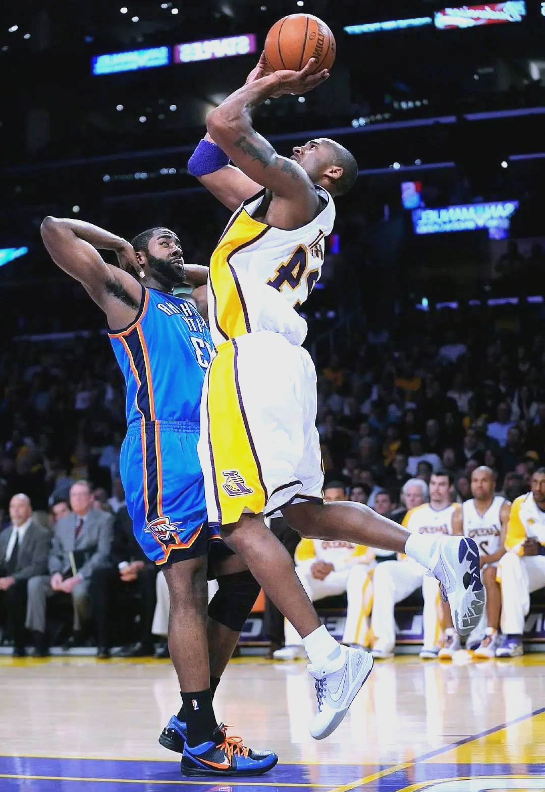 爱游戏登录-包含人保持稳定，积极备战季后赛的词条