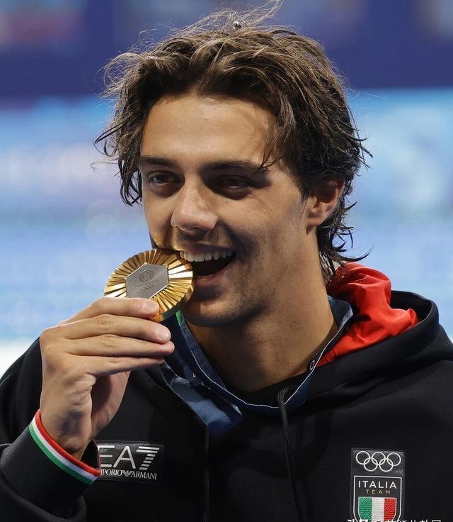 意大利选手在游泳项目中称霸