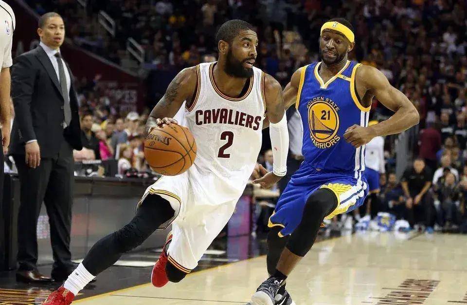 欧文在比赛中砍下30分,助凯尔特人主场以119比112战胜掘金的简单介绍 欧文在比赛中砍下30分,助凯尔特人主场以119比112战胜掘金的简单介绍