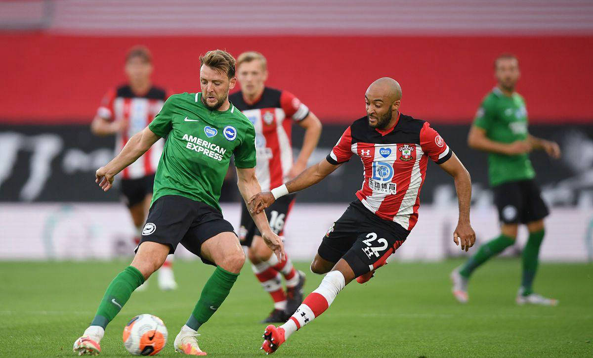 爱游戏官网-埃弗顿球员士气高涨，备战对手