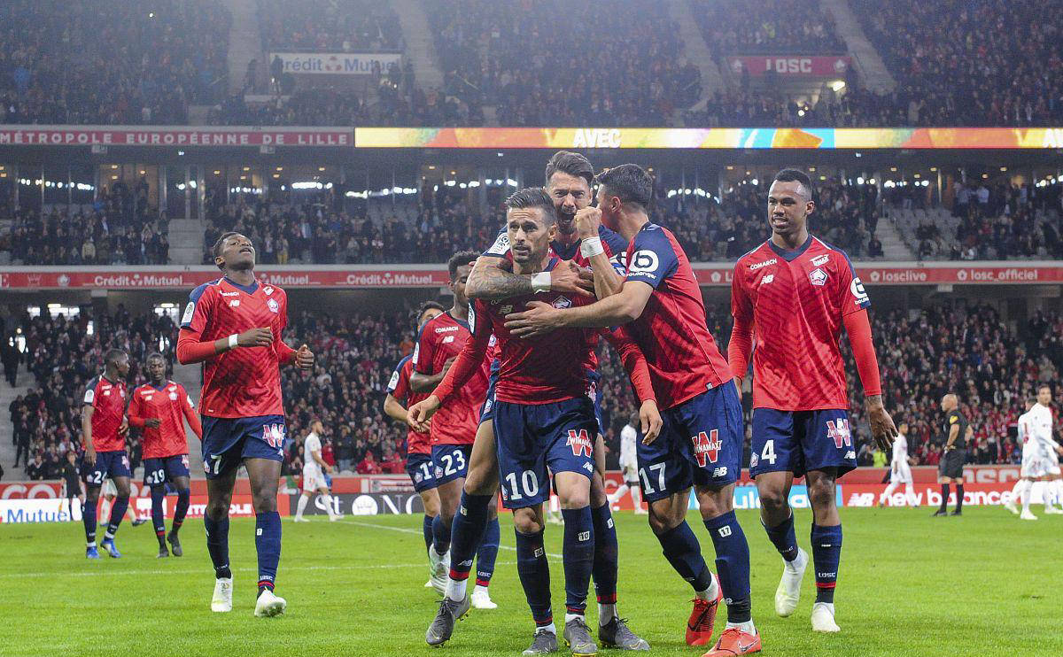 里尔在主场击败对手，继续保持不败的简单介绍