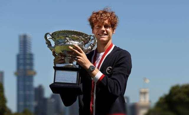 哈尔滨雄鹿回归巅峰，再次崭露头角的简单介绍