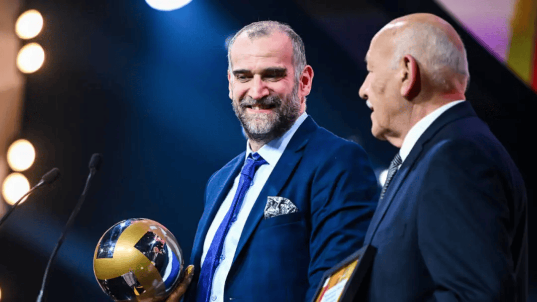 爱游戏登录-意大利球队换帅遭质疑，球迷期待新变数的简单介绍