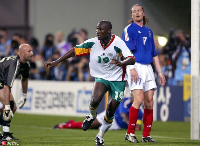 包含西部冠军队首战失利，需加强训练的词条